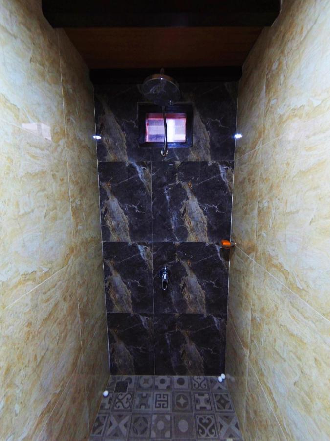 Capung Guesthouse Джимбаран Екстер'єр фото
